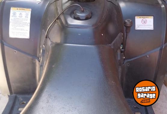 Cuatris y UTVs - Otra marca ATV 300 2014  111Km - En Venta