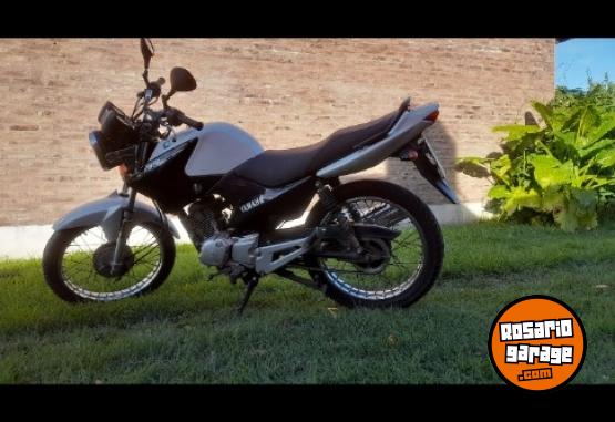 Motos - Yamaha YBR 125 2017 Nafta 115000Km - En Venta