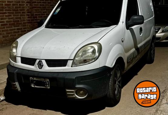 Utilitarios - Renault Kangoo 2011 Nafta 111111Km - En Venta
