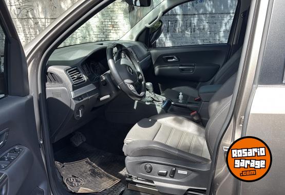 Camionetas - Volkswagen Amarok Highline at 180hp 2024 Diesel 33000Km - En Venta