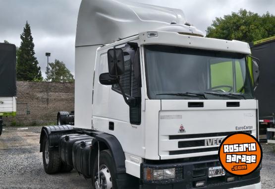 Camiones y Gr�as - IVeco tector - En Venta