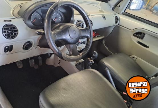 Utilitarios - Renault Kangoo 1.6 16v 2013 Nafta 220000Km - En Venta