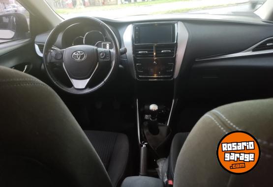 Autos - Toyota Yaris 2020 Nafta 115000Km - En Venta