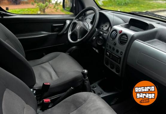 Utilitarios - Peugeot partner 2014 Diesel 176000Km - En Venta