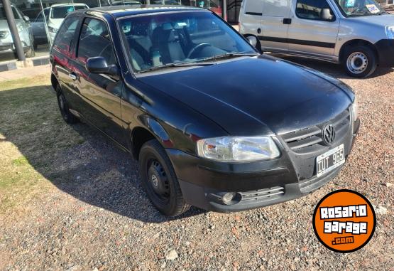Autos - Volkswagen Gol power plus 2010 Nafta 212000Km - En Venta