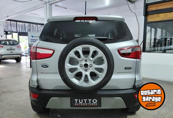 Autos - Ford Ecosport titanium 2022 Nafta 33000Km - En Venta