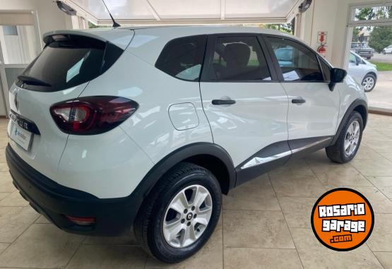 Autos - Renault CAPTUR LIFE 2018 Nafta 74000Km - En Venta