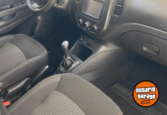 Autos - Renault CAPTUR LIFE 2018 Nafta 74000Km - En Venta