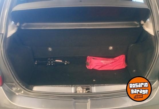 Autos - Toyota Etios 2022 Nafta 125000Km - En Venta