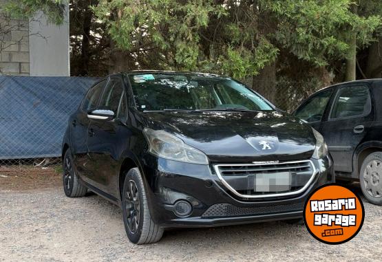 Autos - Peugeot 208 2013 GNC 160000Km - En Venta
