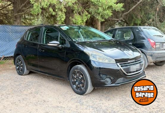 Autos - Peugeot 208 2013 GNC 160000Km - En Venta