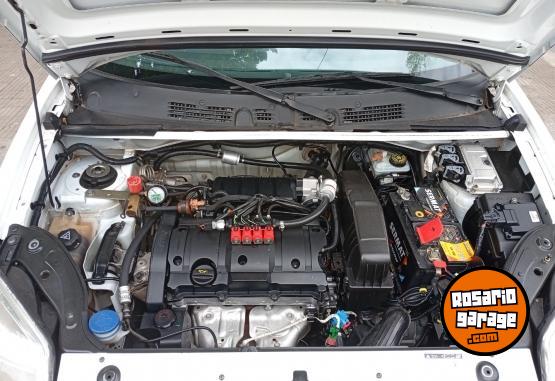 Utilitarios - Peugeot Partner Kangoo 2018 Nafta 108000Km - En Venta