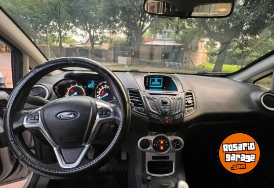 Autos - Ford Fiesta 2014 GNC 166500Km - En Venta
