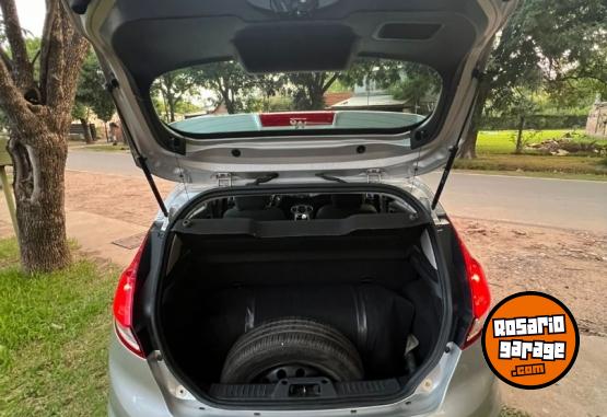 Autos - Ford Fiesta 2014 GNC 166500Km - En Venta