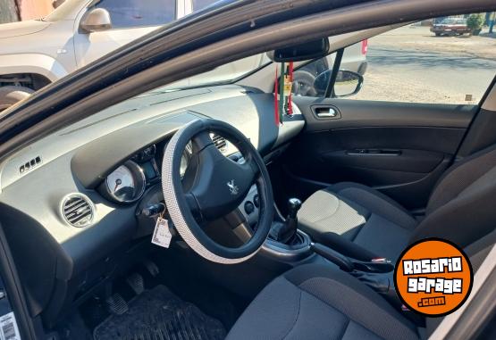 Autos - Peugeot 2015 allure1.6 2015 Diesel 125000Km - En Venta