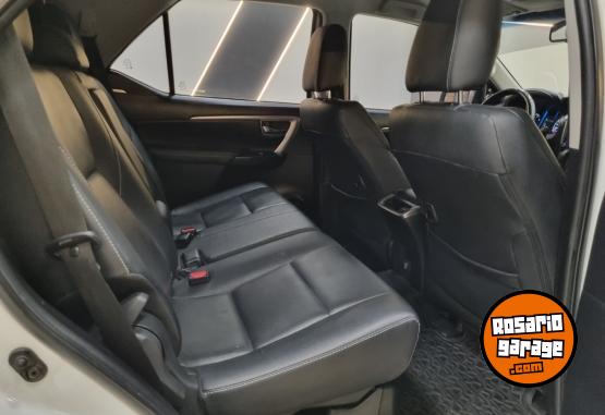 Camionetas - Toyota SW4 SRX 2.8L 4X4 AT 2022 2022 Diesel 85000Km - En Venta