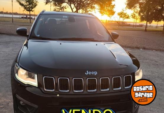 Camionetas - Jeep COMPASS LONGITUDE 2.4 AT 2021 Nafta 94000Km - En Venta