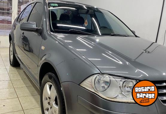 Autos - Volkswagen Bora 1.9 Tdi trendline 2013 Diesel 160800Km - En Venta