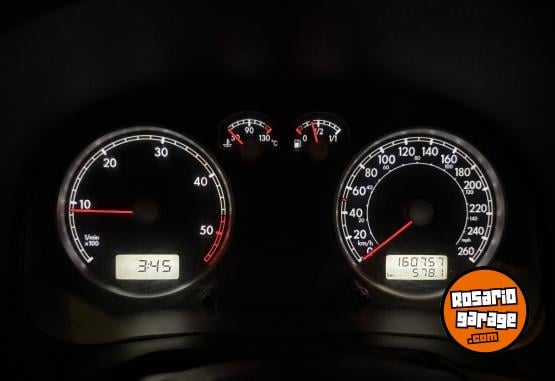 Autos - Volkswagen Bora 1.9 Tdi trendline 2013 Diesel 160800Km - En Venta