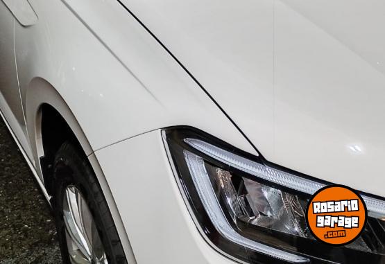 Autos - Volkswagen Virtus MSI 2025 Nafta 11000Km - En Venta