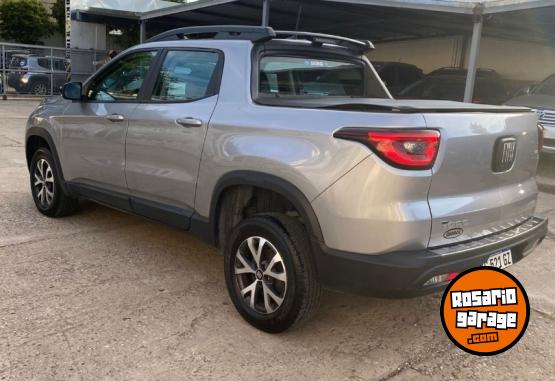 Camionetas - Fiat Toro Freedom 1.8 AT 4x2 2024 Nafta 30000Km - En Venta