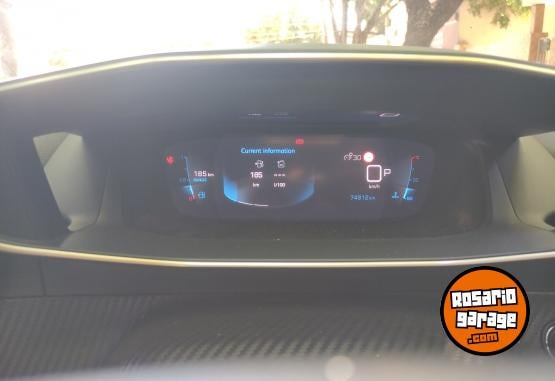 Autos - Peugeot 208 2021 Nafta 75000Km - En Venta