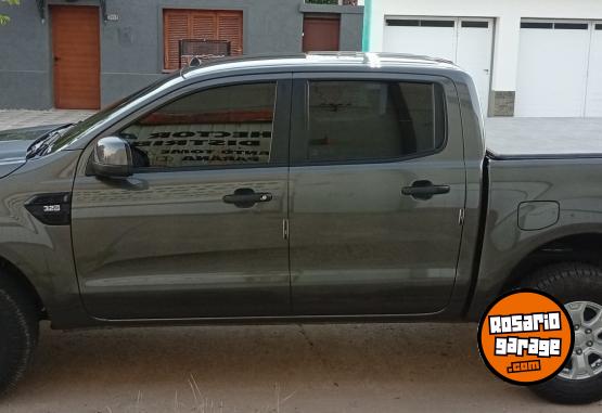 Camionetas - Ford RANGER 3.2 XLS 2018 Diesel 64000Km - En Venta