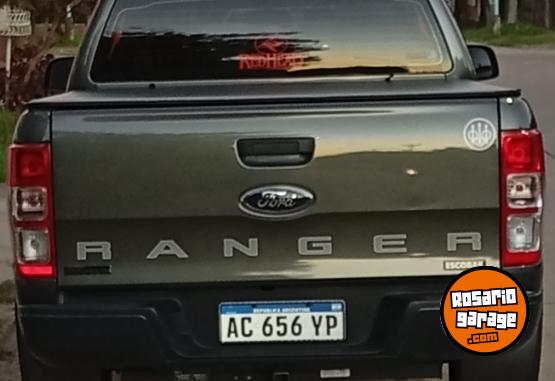 Camionetas - Ford RANGER 3.2 XLS 2018 Diesel 64000Km - En Venta