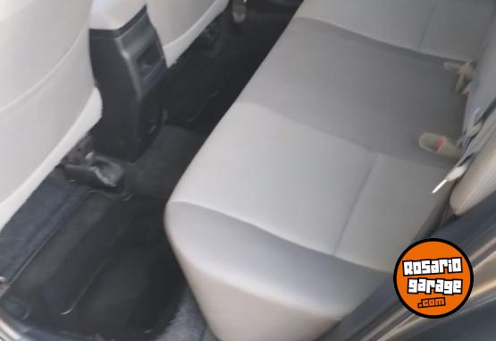 Autos - Toyota COROLLA 2017 Nafta 126000Km - En Venta