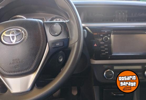 Autos - Toyota COROLLA 2017 Nafta 126000Km - En Venta