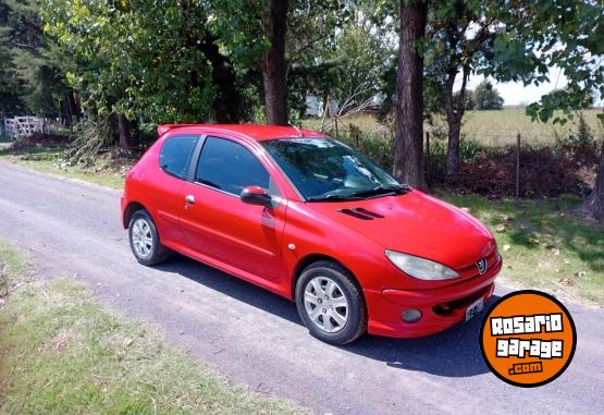 Autos - Peugeot 206 2007 Nafta 260000Km - En Venta