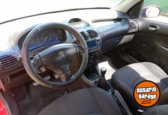 Autos - Peugeot 206 2007 Nafta 260000Km - En Venta