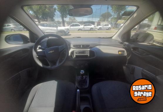 Autos - Chevrolet Prisma voyaje 2017 Nafta 85500Km - En Venta