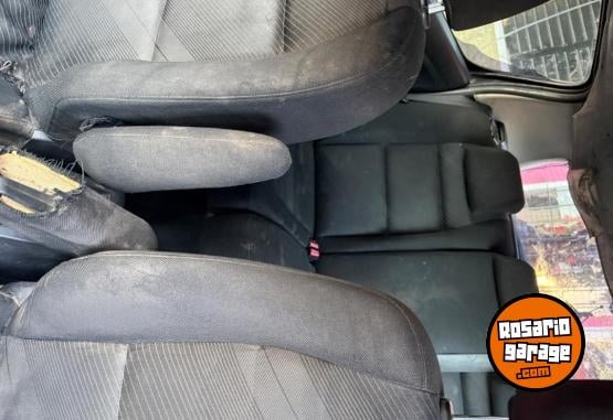 Autos - Peugeot 307 2007 Nafta 304000Km - En Venta