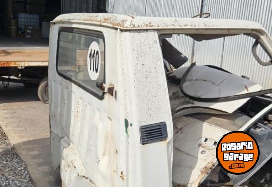 Camiones y Gr�as - Hyundai H100 truker - En Venta