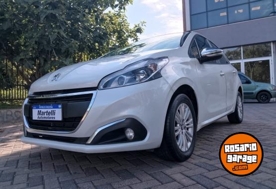 Autos - Peugeot 208 Allure Nav 1.6 2018 Nafta  - En Venta