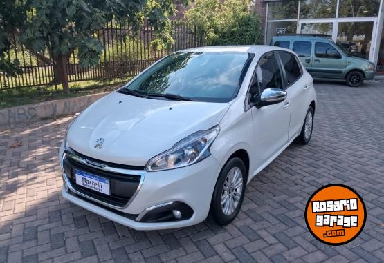 Autos - Peugeot 208 Allure Nav 1.6 2018 Nafta  - En Venta