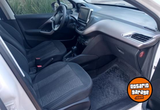 Autos - Peugeot 208 Allure Nav 1.6 2018 Nafta  - En Venta