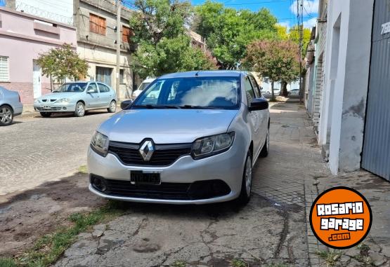 Autos - Renault Logan 2014 GNC 174000Km - En Venta