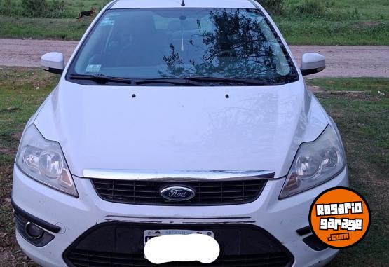 Autos - Ford Focus Trend 2012 Nafta 250000Km - En Venta