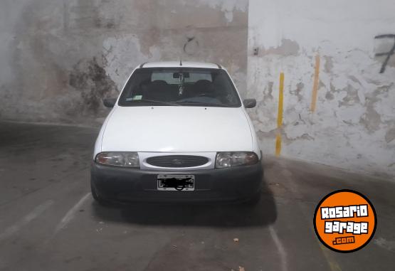 Autos - Ford Fiesta 1998 Nafta 190000Km - En Venta
