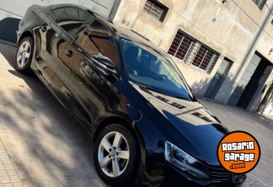 Autos - Volkswagen Vento 2011 Nafta 200000Km - En Venta