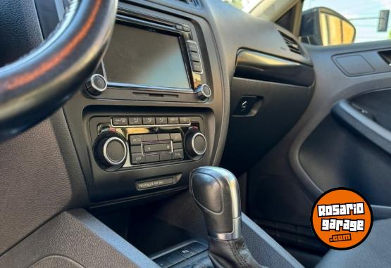 Autos - Volkswagen Vento 2011 Nafta 200000Km - En Venta