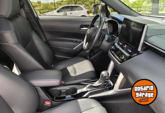 Autos - Toyota Corolla Cross 2023 Nafta 23500Km - En Venta