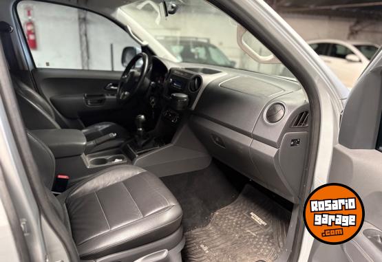 Camionetas - Volkswagen Amarok 2011 Diesel 135000Km - En Venta