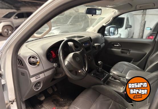 Camionetas - Volkswagen Amarok 2011 Diesel 135000Km - En Venta
