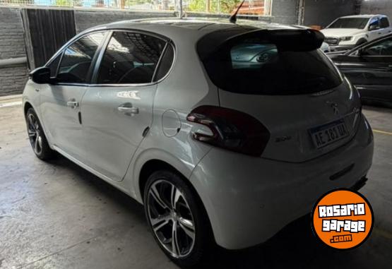 Autos - Peugeot 2020 PEUGEOT 208 GT 1.6 T 2020 Nafta 58700Km - En Venta