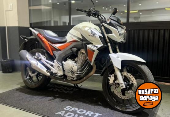 Motos - Honda CB 250 2018 Nafta 19126Km - En Venta