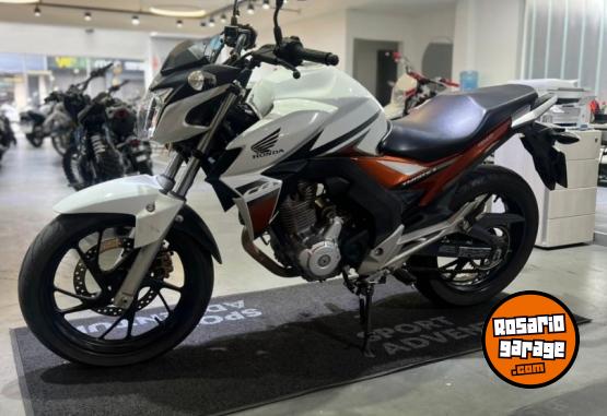 Motos - Honda CB 250 2018 Nafta 19126Km - En Venta