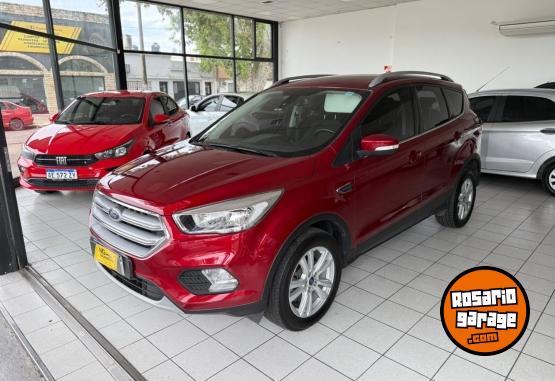 Camionetas - Ford kuga 2017 Nafta 100000Km - En Venta